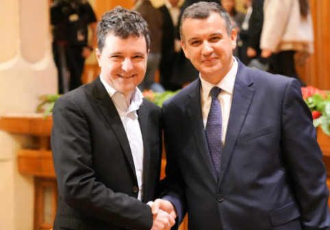 Cine este Eugen Tomac, politicianul vehiculat pentru funcția de premier. De la apropiat al lui Traian Băsescu la consilier al lui Nicușor Dan