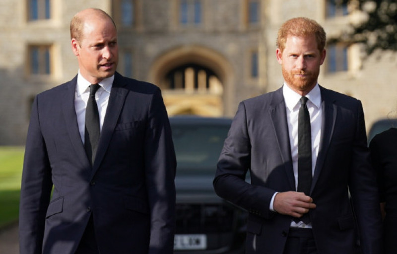 The Prince and Princess of Wales Accompanied By The Duke And Duchess Of Sussex Greet Wellwishers Outside Windsor Castle