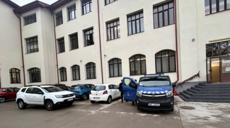 elev injunghiat in arges
