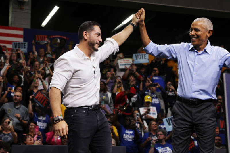 Barack Obama Campaigns With Michigan Democrats Ahead Of Midterm Elections
