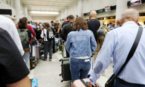 Criza kerosenului: la ce să ne așteptăm pe aeroporturi în această vară