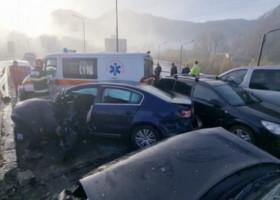 Ce amendă a primit Primăria Brașov după accidentul produs pe DN 1, în care au fost implicate 16 mașini și o ambulanță