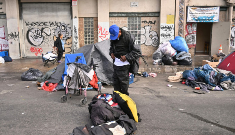 oameni fără adăpost (2)