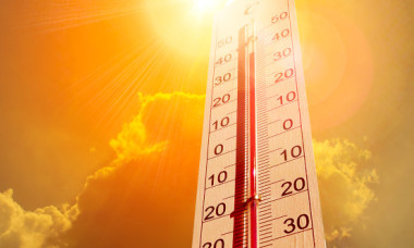 Se face tot mai cald. Când revine canicula. Avertizarea meteorologilor pentru Capitală și șase județe