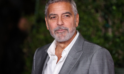 FOTO. George Clooney îşi vinde spectaculoasa vilă de la Lacul Como. La cât este estimată proprietatea