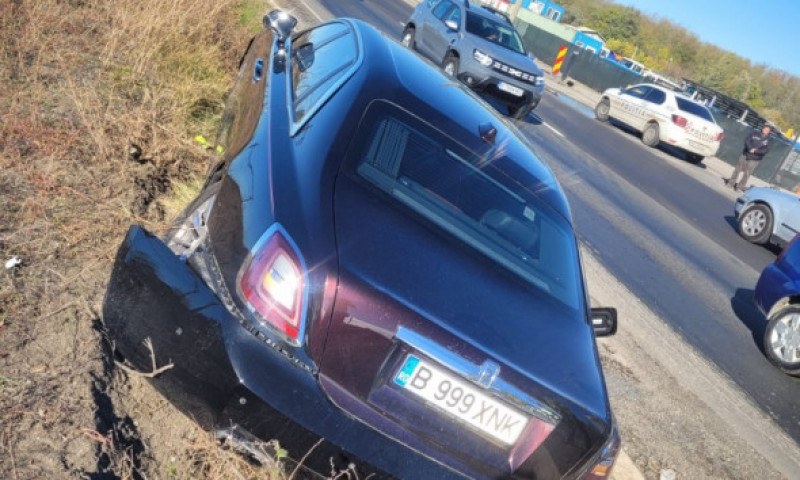 Masina lui Gigi Becali, implicata intr-un accident rutier / Foto: captura Digi Sport