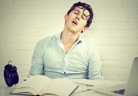 Ești mereu obosit și fără chef? Cum să îți crești nivelul de energie