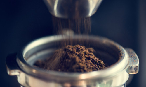 Scumpirea cafelei schimbă modul în care oamenii consumă această băutură