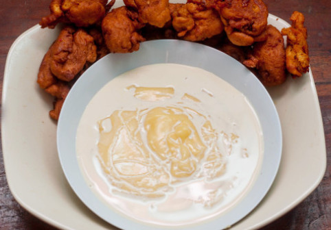 A gătit 100 de ore non-stop. Cine este femeia care vrea să stabilească un nou record mondial