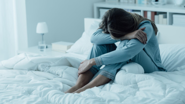 Care sunt cei șapte factori de stil de viaţă sănătos care au efecte pozitive asupra sănătății mintale. Somnul e cel mai important