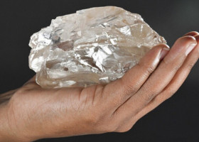 Un diamant de dimensiuni excepţionale, descoperit în Botswana