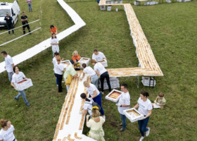 Un sat croat a intrat în Cartea Recordurilor cu un şir de aproape 9.000 de ștrudele