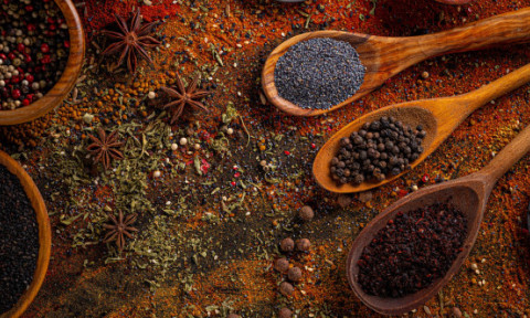 Cel mai bun condiment pentru slăbit, potrivit nutriționiștilor. Are un gust intens și dă savoare mâncării
