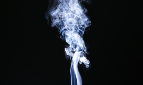 Maldive devine prima ţară care interzice fumatul pentru anumite generaţii