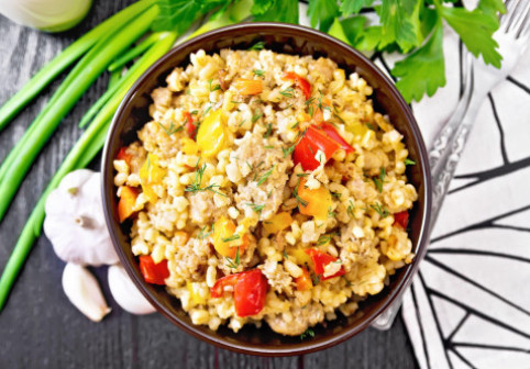 Micul dejun care poate reduce colesterolul în mod natural. Ce recomandă nutriționiștii