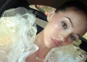 A vrut să fie diferită la nuntă, dar a stârnit un val de reacții. Ce rochie și-a creat aceasta: „Este lipsit de respect”