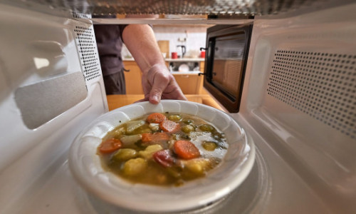 Cea mai ieftină metodă de a găti. Aparatul banal care poate reduce serios factura la energie