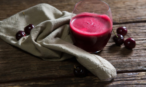 Sucul natural care te-ar putea ajuta să adormi mai repede. Conține melatonină și ar putea îmbunătăți somnul