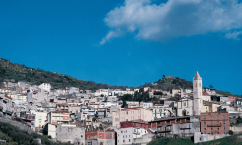 Un sat din Sardinia ar putea deveni o nouă „zonă albastră”. Ce au descoperit cercetătorii în „paradisul longevităţii”