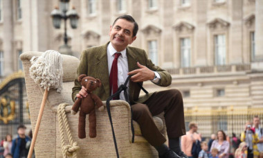 Cum arată fiica de 30 de ani a lui Mr. Bean. Lily e pictoriță, după ce a încercat să facă dans burlesque și muzică
