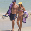 EXCLUSIVE: *NO DAILYMAIL ONLINE* Grey's Anatomy And Emily In Paris Star Kate Walsh, 56, Enjoys A Visit To Perthâ€™s Swanbourne Beach With Her FiancĂ© Andrew Nixon And Friends, In Australia - 30 Dec 2023