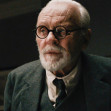 USA . Anthony Hopkins  in (C)Sony Pictures Classics new film: Freud's Last Session (2024). Plot: The movie's story sees Freud invite iconic author C.S. Lewis to debate the existence of God. And his unique relationship with his daughter, and Lewis' unconv