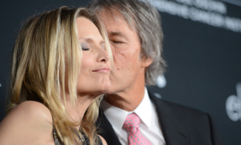 David E. Kelley, despre „al doilea cel mai norocos da” primit de la soția sa, Michelle Pfeiffer. „Jurasem să nu lucrez cu ea”