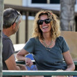 EXCLUSIVE: Julia Roberts And Family Enjoy The Last Days Of Their Hawaiian Vacation Drinking Coffee With Friends In Kauai