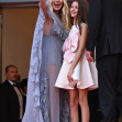 Sienna Miller și fiica ei Marlowe Sturridge/ Profimedia