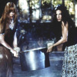 Sandra Bullock și Nicole Kidman in Practical Magic/ Profimedia