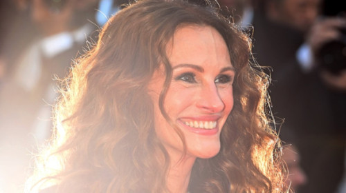 Julia Roberts surprinde cu o nouă transformare de look în „After the Hunt” al lui Guadagnino. Andrew Garfield, în thrillerul captivant