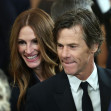 Julia Roberts și Danny Moder.jpg