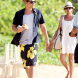 Justin Chambers and his wife Keisha relax on the beach in Hawaii