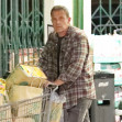 PREMIUM EXCLUSIVE Sad Ben Affleck Shops For Snacks As He Takes On The Bachelor Life Once Again