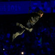 Tom Cruise, cascadorie uluitoare la ceremonia de închidere a Jocurilor Olimpice de la Paris 2024/ Profimedia