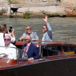 Venezia 81, Brad Pitt e George Clooney arrivano in Darsena