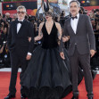 Lady Gaga și Michael Polansky pe covorul roșu la premiera filmului „Joker Folie Ă Deux”/ Profimedia