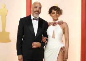 Ce spune Halle Berry despre o căsătorie cu Van Hunt: ”Nu simțim că trebuie să facem asta pentru a ne valida iubirea!”