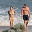 *PREMIUM-EXCLUSIVE* Kate Walsh hits the beach in a green bikini with husband Andrew Nixon