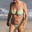 *PREMIUM-EXCLUSIVE* Kate Walsh hits the beach in a green bikini with husband Andrew Nixon