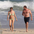 *PREMIUM-EXCLUSIVE* Kate Walsh hits the beach in a green bikini with husband Andrew Nixon
