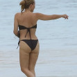 *PREMIUM-EXCLUSIVE* 'The Crowns' Gillian Anderson Looks Amazing As She Shows Off Her Bikini Body in Tulum With Her Family **WEB EMBARGO UNTIL October 27th, 2024 @7pm ET**