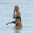 *PREMIUM-EXCLUSIVE* 'The Crowns' Gillian Anderson Looks Amazing As She Shows Off Her Bikini Body in Tulum With Her Family **WEB EMBARGO UNTIL October 27th, 2024 @7pm ET**