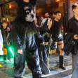 Bradley Cooper și Irina Shayk au petrecut împreună Halloween-ul de dragul fiicei lor/ Profimedia