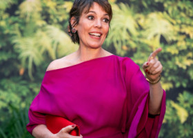 Olivia Colman recunoaște că se teme să filmeze scene intime în peliculele în care joacă pentru că are senzația că își înșală soțul