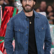 Chris Evans, de nerecunoscut la premiera filmului „Red One” din Londra/ Profimedia