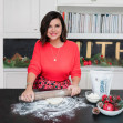 Tiffani Thiessen Holiday Baking