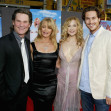 kurt russell, goldie hawn, kate hudson, oliver hudson