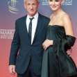 Sean Penn și Valeria Nicov pe covorul roșu/ Profimedia