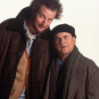 daniel stern si joe pesci in home alone (5)